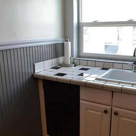 Apartment Allston Red House 1 Bed By Royalstreet Boston