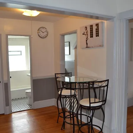 Allston Red House 1 Bed By Royalstreet Apartment