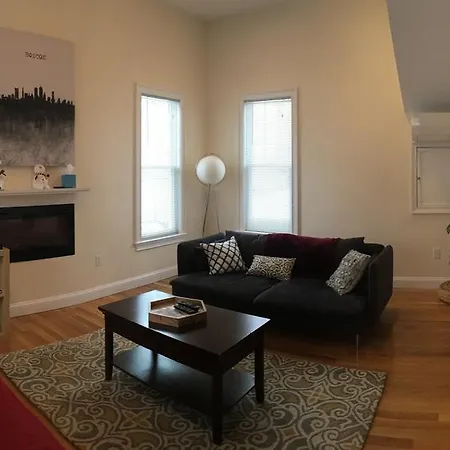 Bradbury Holiday home Boston