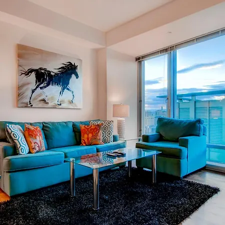 Global Luxury At Fenway Apartment