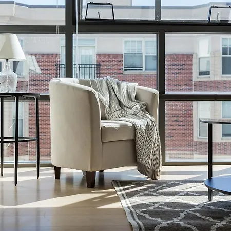 One-bedroom On Boylston Street Apt 603 Boston