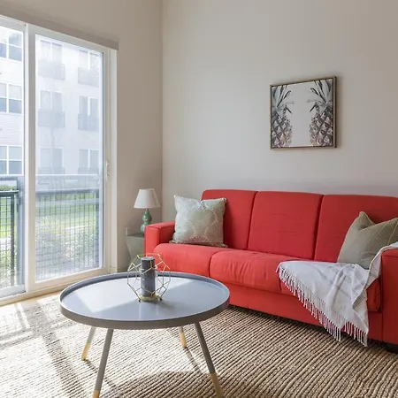 Two-bedroom On D Street Apt 158 Apartment