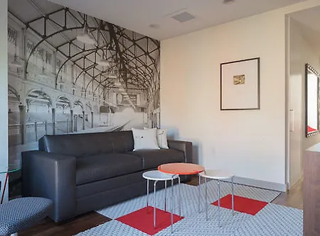 Chandler Aparthotel