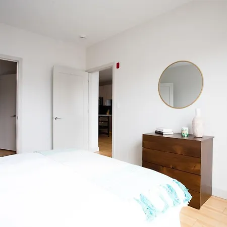 Apartment One-bedroom On D Street Apt 323 *