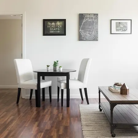 Apartment One-bedroom On Brookline Avenue Apt 1508 *