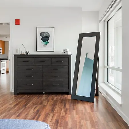 One-bedroom On Brookline Avenue Apt 203 Apartment *