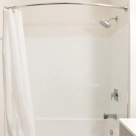 Apartment One-bedroom On D Street Apt 353 *