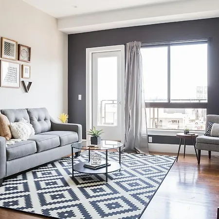 Aparthotel Three-bedroom On D Street Apt 20 *