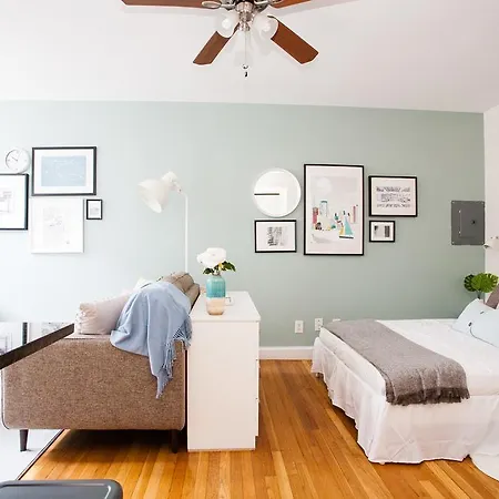 Apartment Studio On Beacon Street Apt 14
