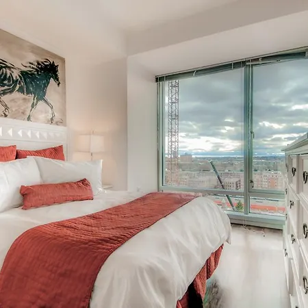 Bluebird Suites At Van Ness * Boston