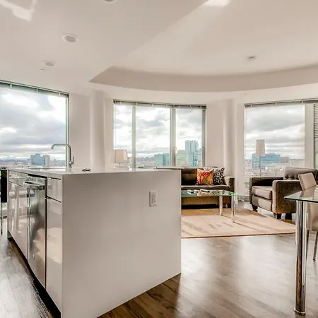 Bluebird Suites At Van Ness