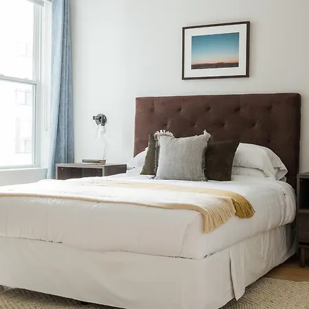 One-bedroom On D Street Apt 246