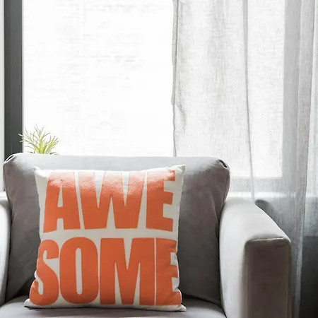 Aparthotel Premier Theater District Suites By Sonder