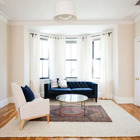 Two-bedroom On Newbury St Apt 41 Aparthotel Boston