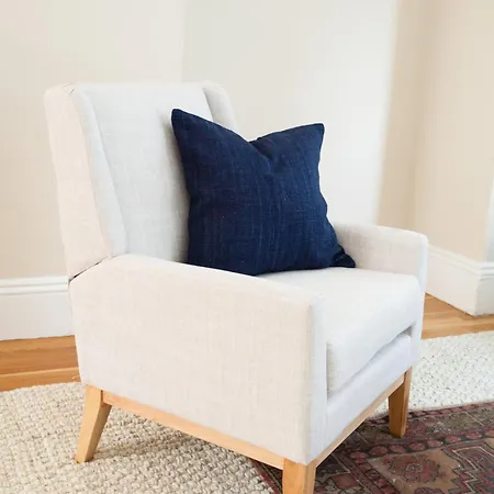 Aparthotel Two-bedroom On Newbury St Apt 41 *