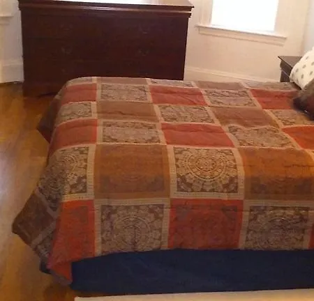 For Rent Guest house Boston