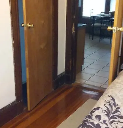 For Rent Guest house Boston