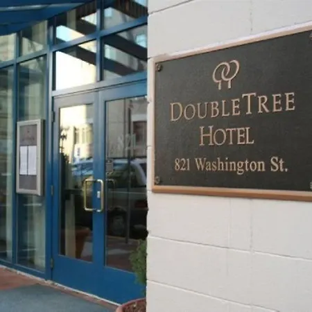 Hotel Doubletree By Hilton - Downtown 3*