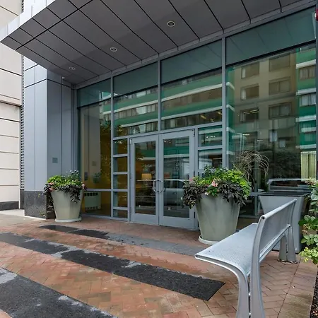 Global Luxury Suites At West End Boston