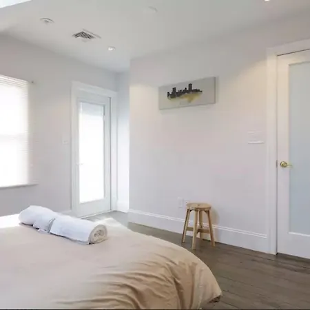 Modern 3br/2ba Near Fenway * Boston
