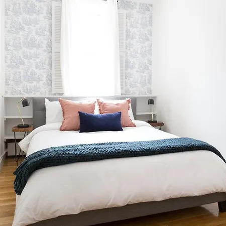Modern Back Bay Suites By Sonder 3*