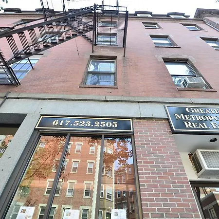 Apartment Spacious Beautiful 2bd/1ba Sleeps 4-7 In Best Location
