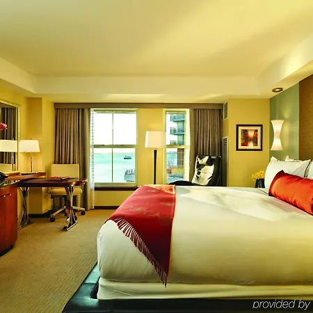 Battery Wharf Hotel, Waterfront Hotel Boston
