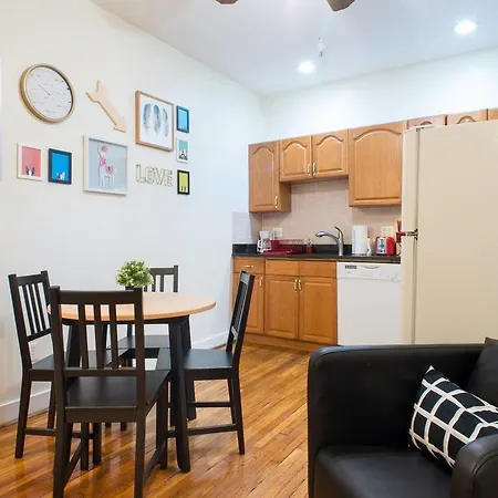 2 Bedroom Close To Fenway Park With One Parking Spot - 3 *
