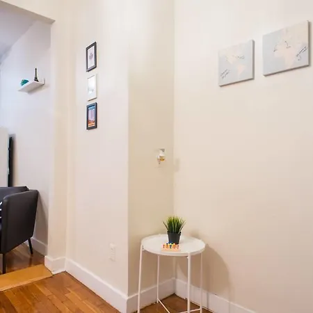 2 Bedroom Close To Fenway Park With One Parking Spot - 3 * Boston