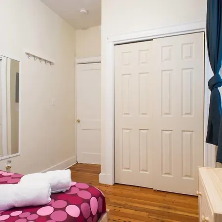2 Bedroom Close To Fenway Park With One Parking Spot - 3 * Boston