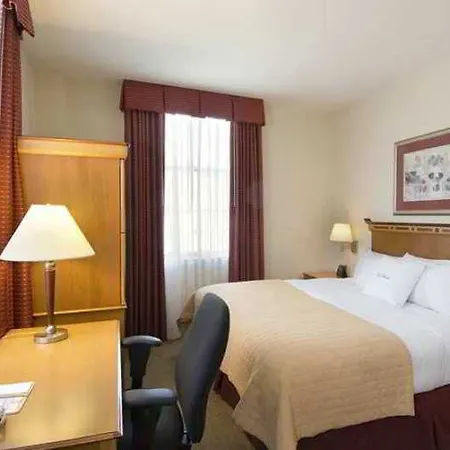 Doubletree By Hilton - Downtown 3*