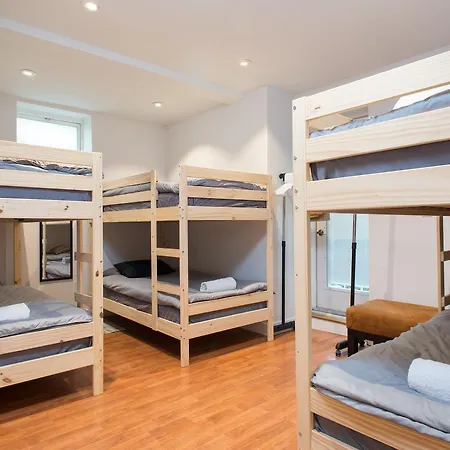 Apartment Renovated & Huge 5br/3ba Apt With Parking Around Fenway Boston