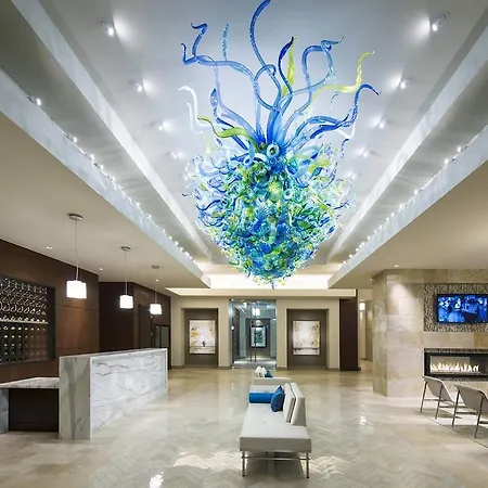 Global Luxury At Seaport * Boston