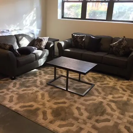 Jordan Trade Apartment