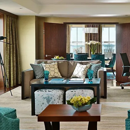 Hotel Battery Wharf Hotel, Waterfront 4*
