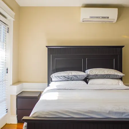 Beautiful 4beds3.5bath House Boston