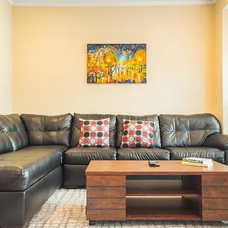 Holiday home Beautiful 4beds3.5bath House *