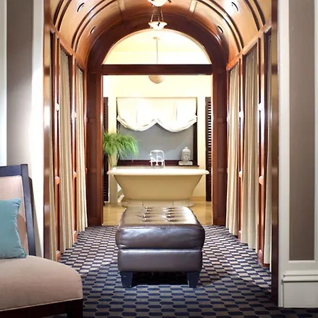 Bed & Breakfast Clarendon Square Boston