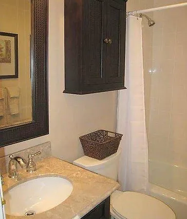 Back Bay Suites Apartment