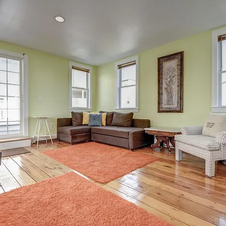 Colbyco Cityside Holiday home *