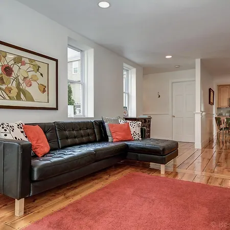 Colbyco Cityside Holiday home
