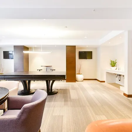 Global Luxury At Kenmore Square Apartment Boston