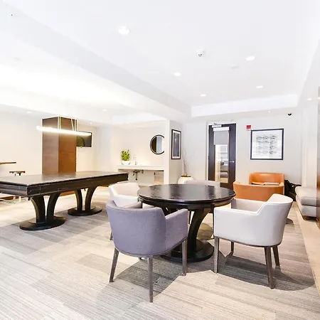 Global Luxury At Kenmore Square