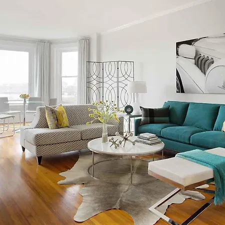 Apartment Bay State In The Back Bay Boston
