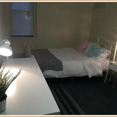 Cozy Garden Level Apartment, Walking Distance To Famous Scenes, Charles River, Mit, Fenway Homestay *