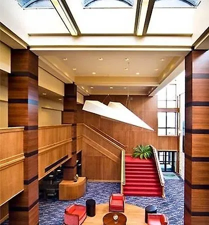 Courtyard By Marriott Logan Airport Boston