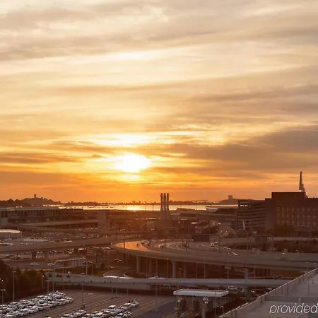 Embassy At Logan Airport Hotel 3*