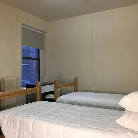 Fenway Inn 2*