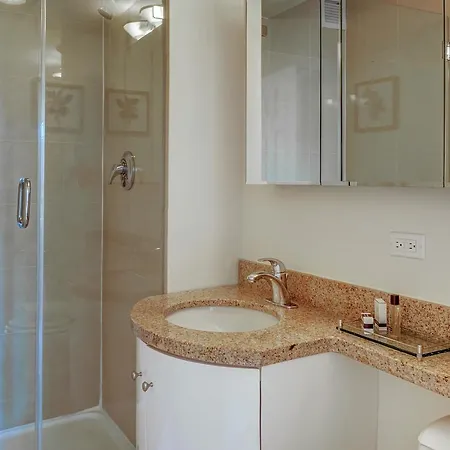 The West End Family Getaway Holiday home