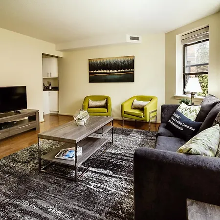 Alfred On Garrison Street Apartment *